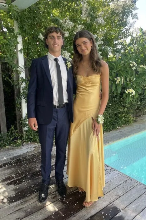 Cute Sweetheart Yellow Silk Satin Long Sheath Prom Dresses Party Dresses